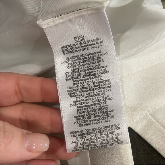 BCBGMAXAZRIA White Blazer Jacket Size S Cutout Back Structured Y2K Chic - Picture 6 of 8